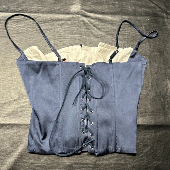 Edikted Arabelle Colorblock Lace Up Satin Corset Top - Picture 2 of 3